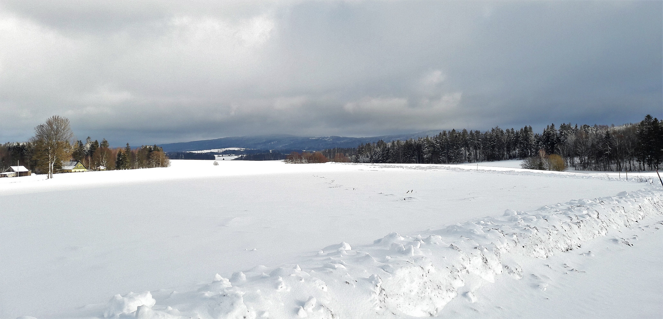 20210114 Winterlandschaft im Fichtelgebirgsvorland mit Blick  Richtung  Waldstein 