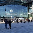 20211007 Dienstag ist Spiegeltag  Hauptbahnhof von Berlin