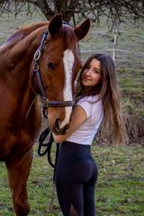 2021_Leonie-und_Wolke