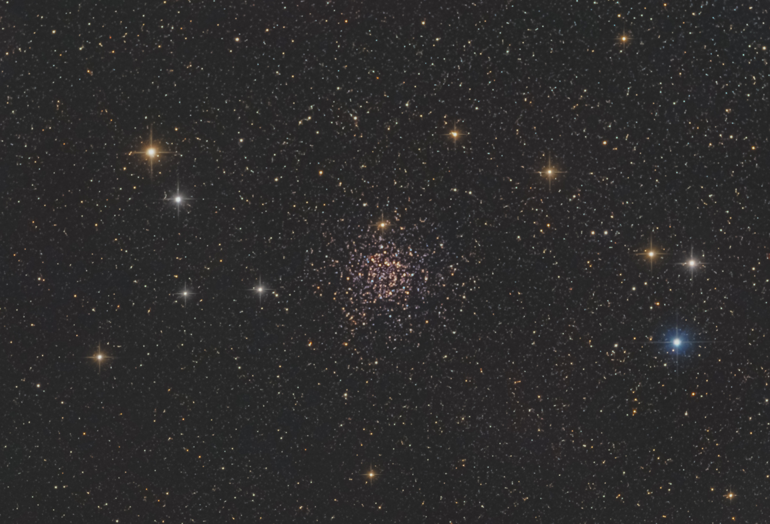 2022-12-12_NGC7789_IRC_90min