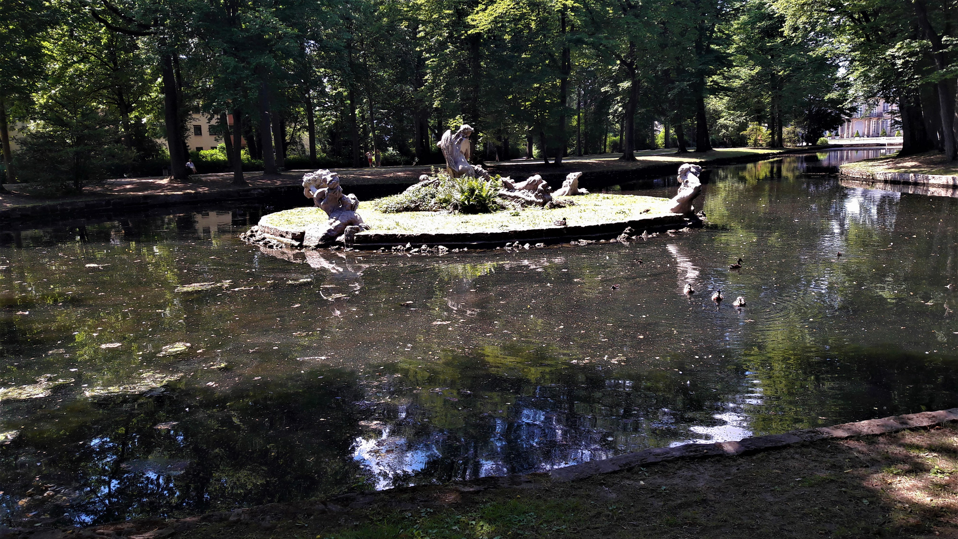 20220623   Bayreuth Hofgarten  :  Entenidylle 