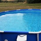 20220730_ Swimmingpool mit   Brunnenwasser. gefüllt