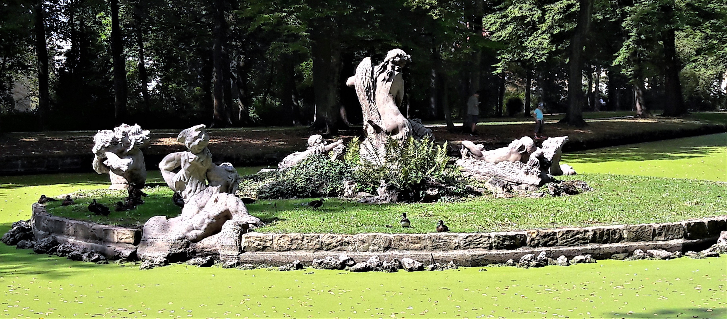 20220826 Bayreuth Hofgarten Skulptureninsel