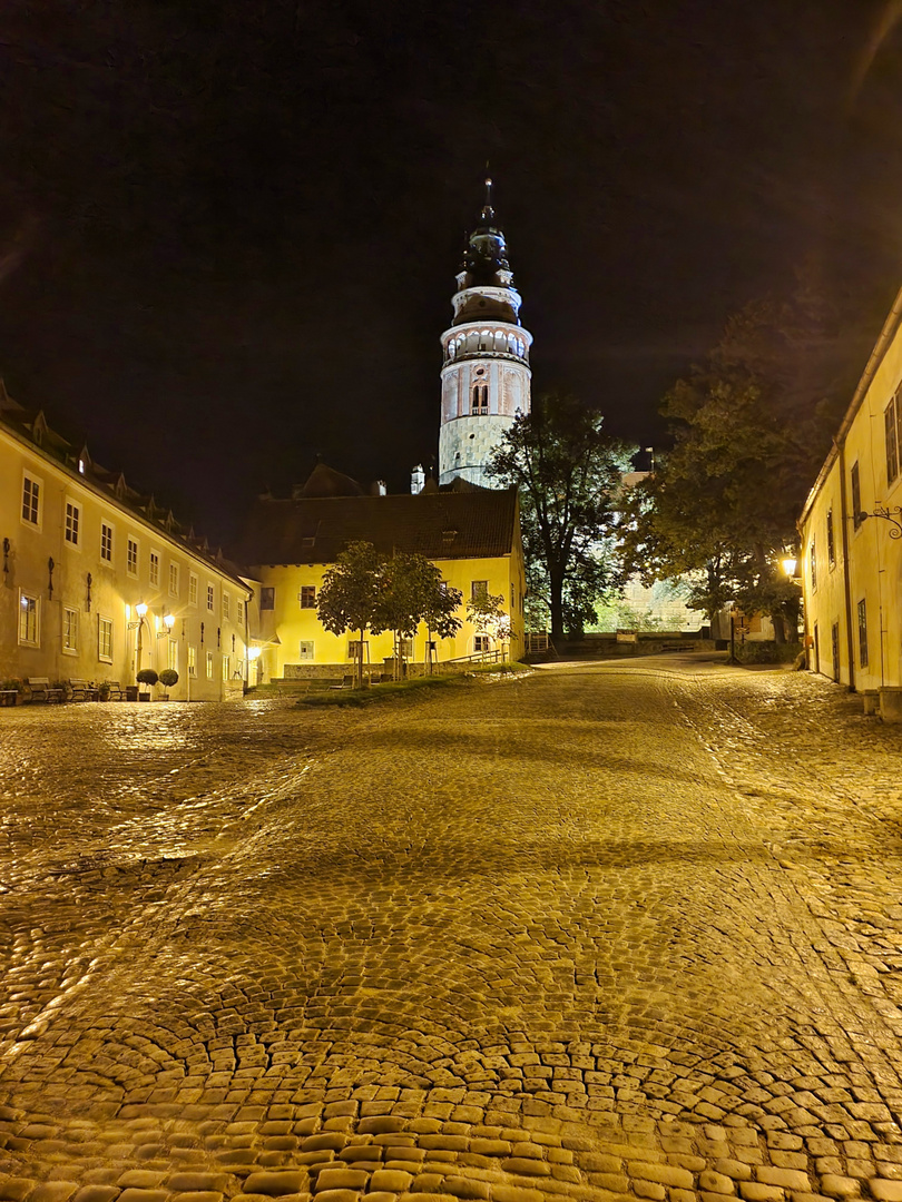 2023-09-13_20-42-04_Krumlov