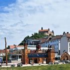 20230524  Durchblick über  den Spielplatz hinweg in Kulmbach  Stadtmitte zur Plassenburg