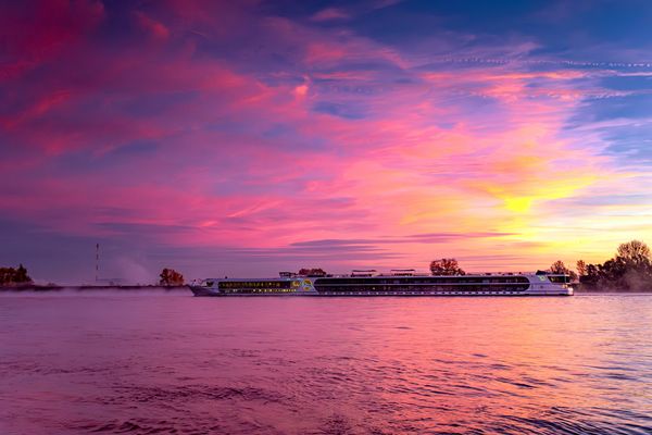 2025-10-31 Oppenheim Rhein Nebel_39640 Kopie
