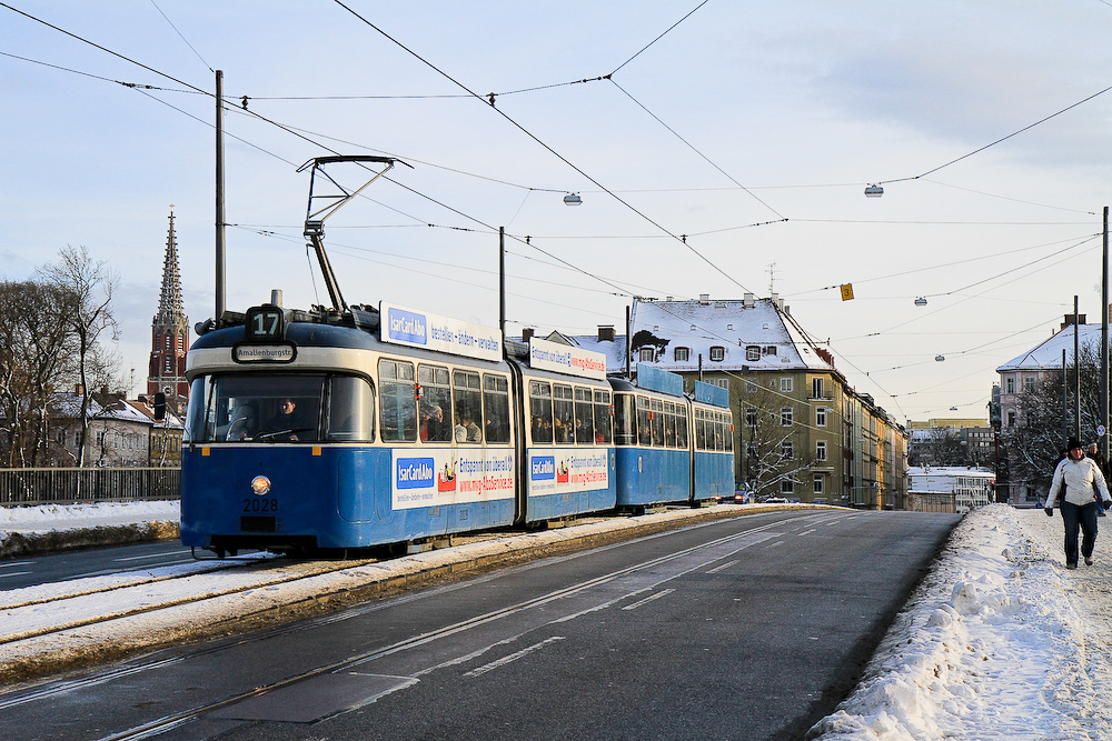 2028 auf der Reichenbachbrücke