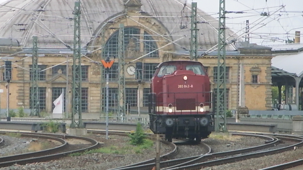 203 843-8 der Eisenbahn Logistik Leipzig