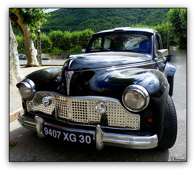 203 Peugeot relookée..