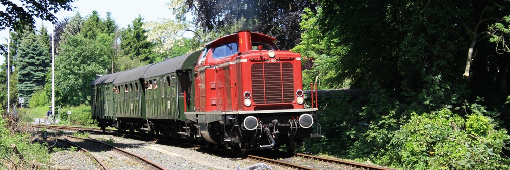 212 007 als Schienenbus Ersatz auf der Ruhrtalbahn