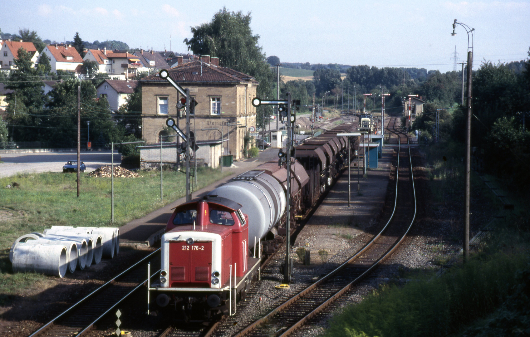 212 176 in Steinsfurt.