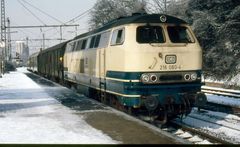 216 060 im Hbf Osnabrück 04.03.87