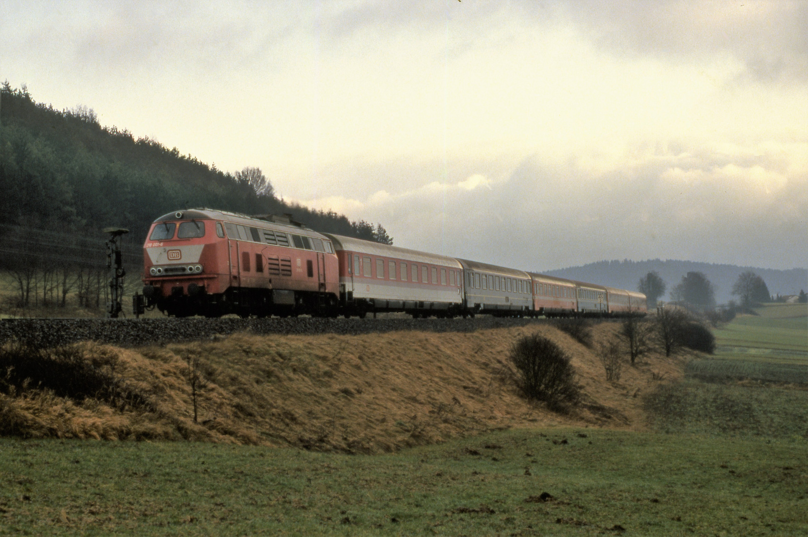 218 001 bei Mittelrot