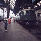 218 019-8 (E18 19) im Hauptbahnhof von Dresden