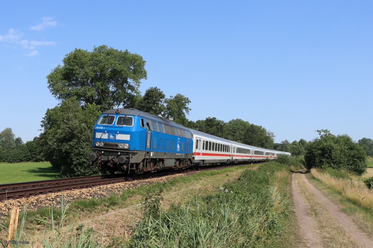 218 056-1 mit Intercity in Haffkrug