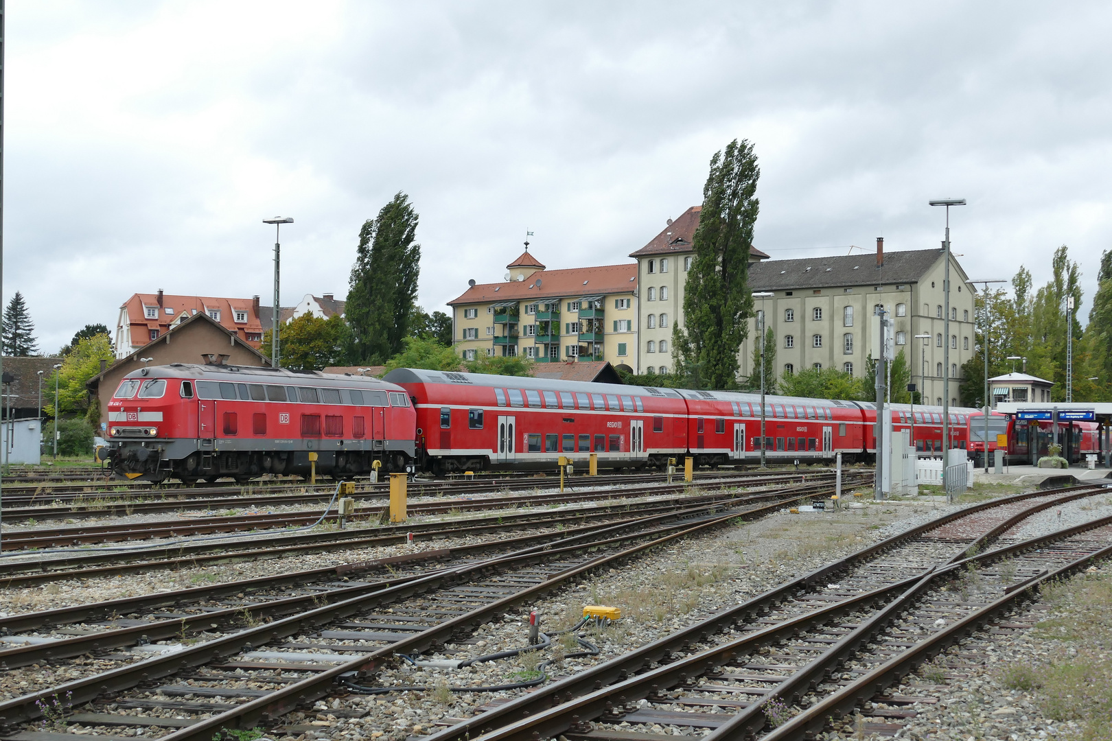 218 414 beim rangieren in Lindau HBF.