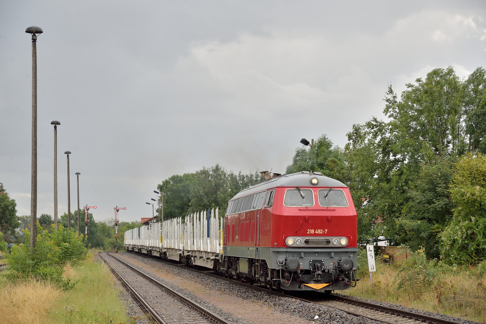 218 492-7 --Rennsteigbahn-- am 23.08.20 in Straußfurt