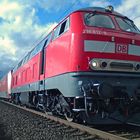 218 812-6 mit EC 101 und 101 038-8 im Schlepp