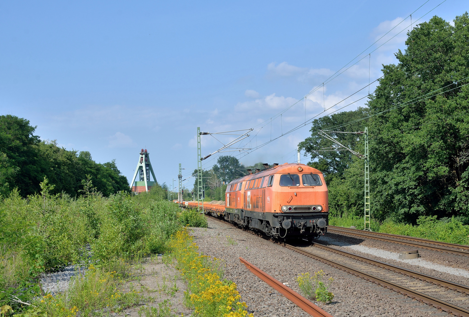 225 015 --BBL 19-- + 225 100 --BBL 16-- am 20.06.20 in Bergkamen-Oberaden