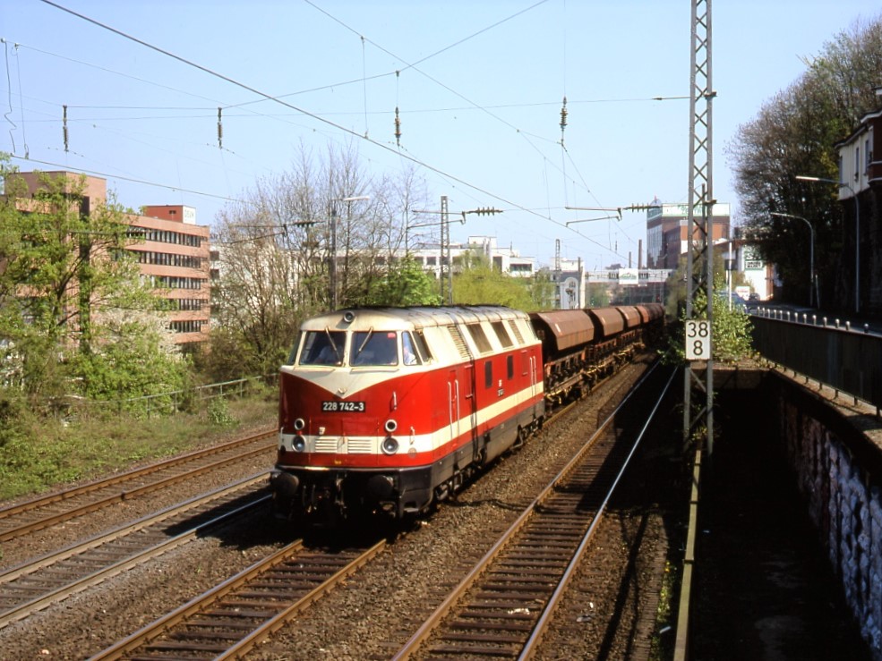 228 742 in Wuppertal