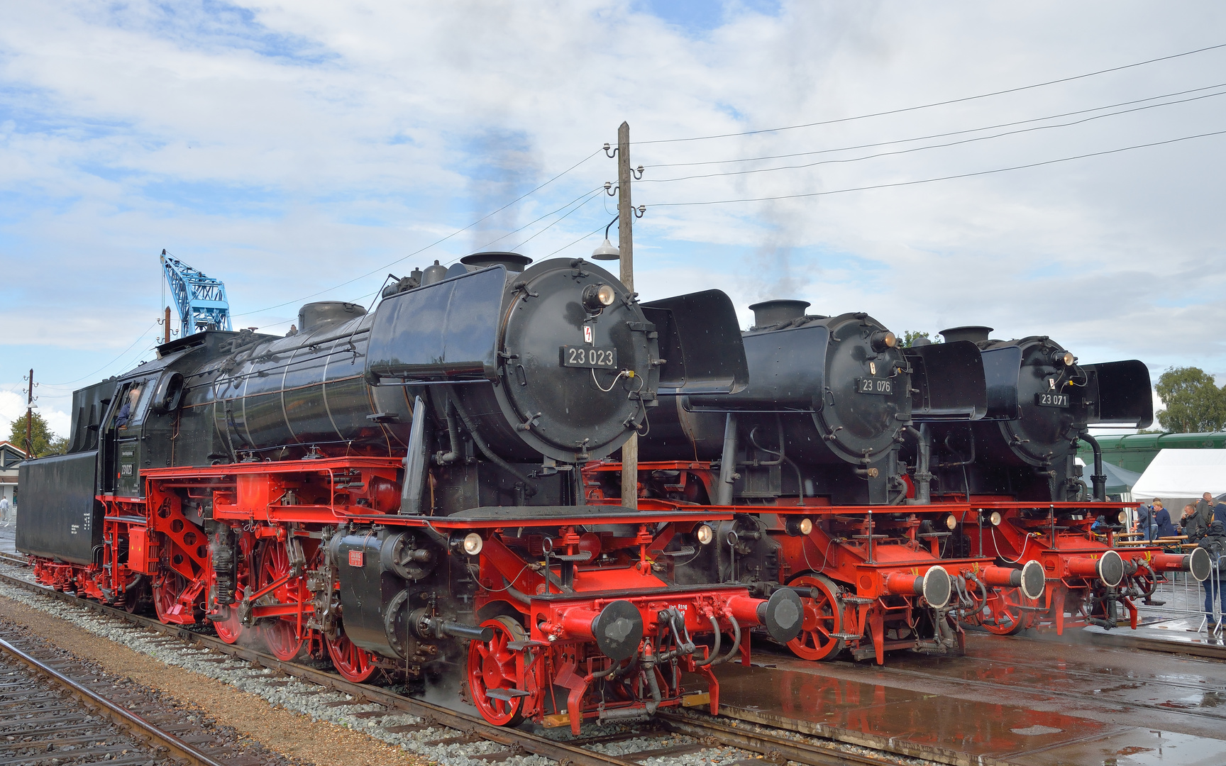 23 023 + 23 076 + 23 071 beim Line Up am 07.09.19 in Beekbergen II