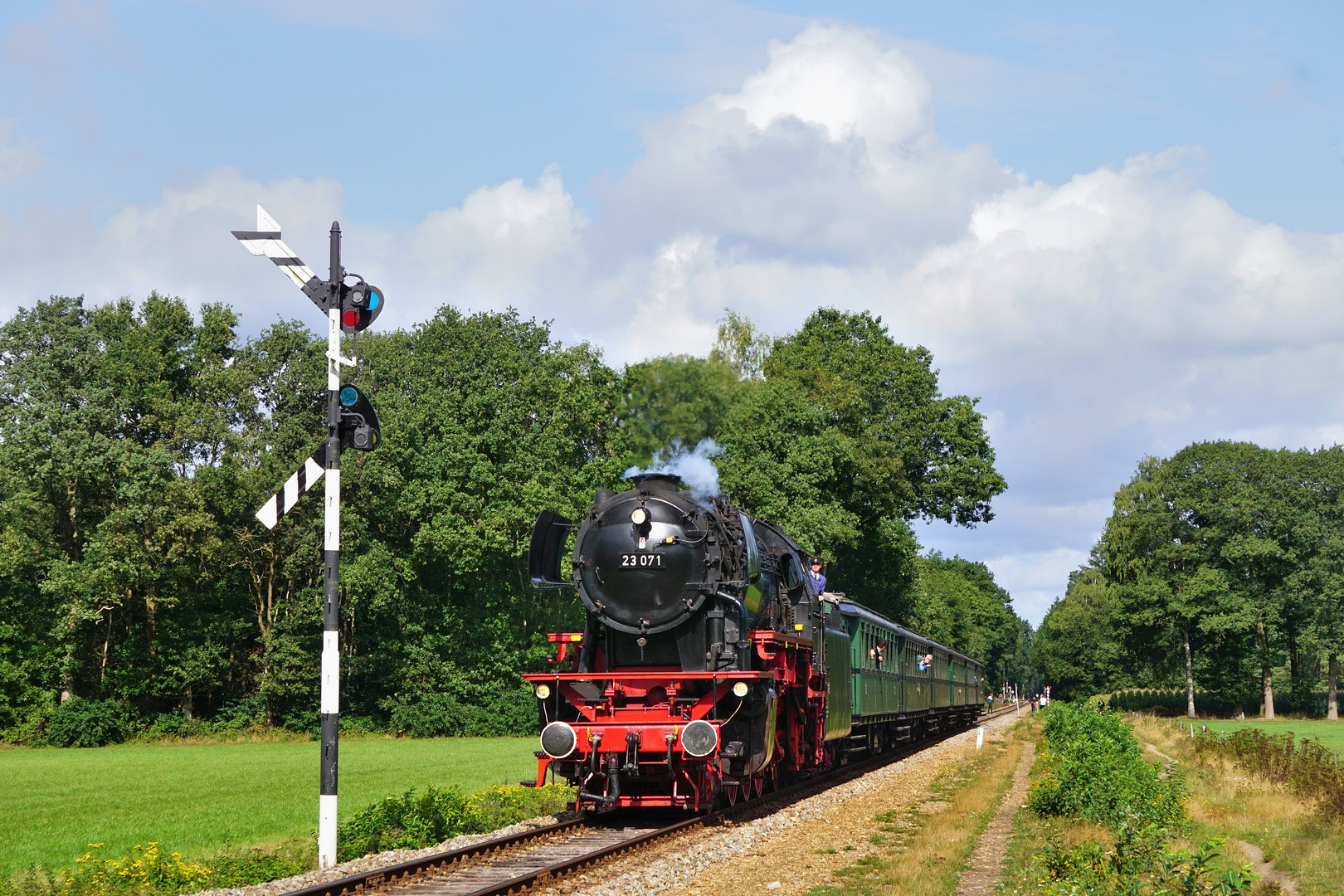 23 071 am 08.09.19 bei Terrug naar Toen bei Loenen