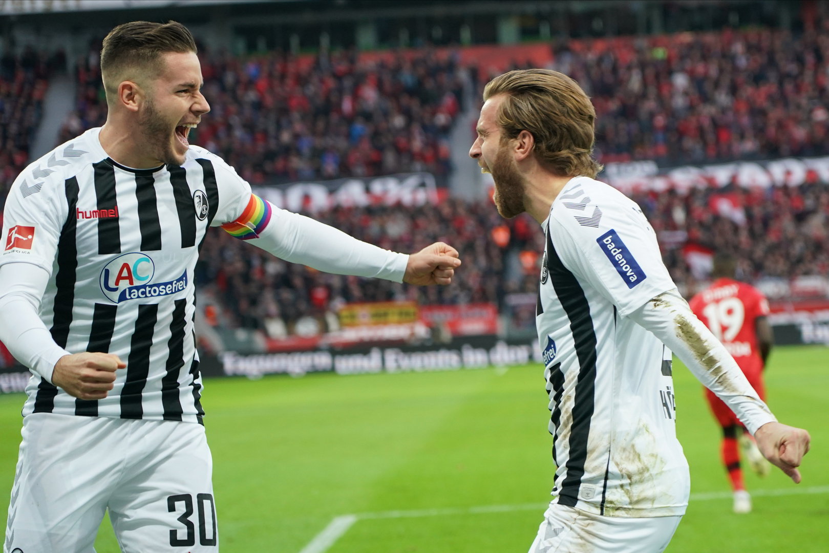 23.11.2019, BayArena, Leverkusen, GER, 1. FBL, Bayer 04 Leverkusen vs. SC Freiburg,