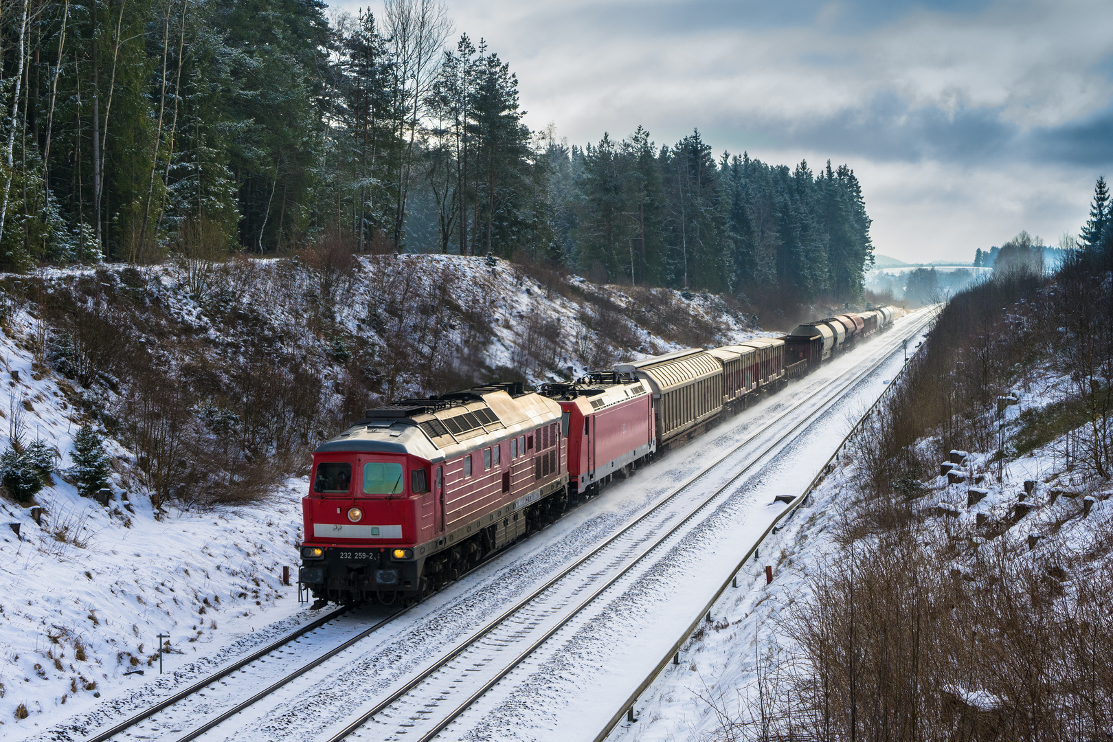  232 259 und 185 339 mit 51716 bei Kirchenlamitz 