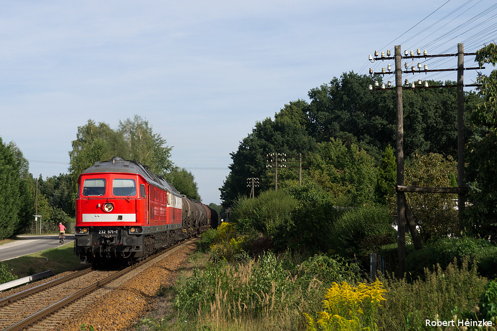 232 571-0 mit alten Lüftern und 232 531 bei Weißwasser