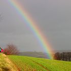 23245 Wanderer unterm Regenbogen