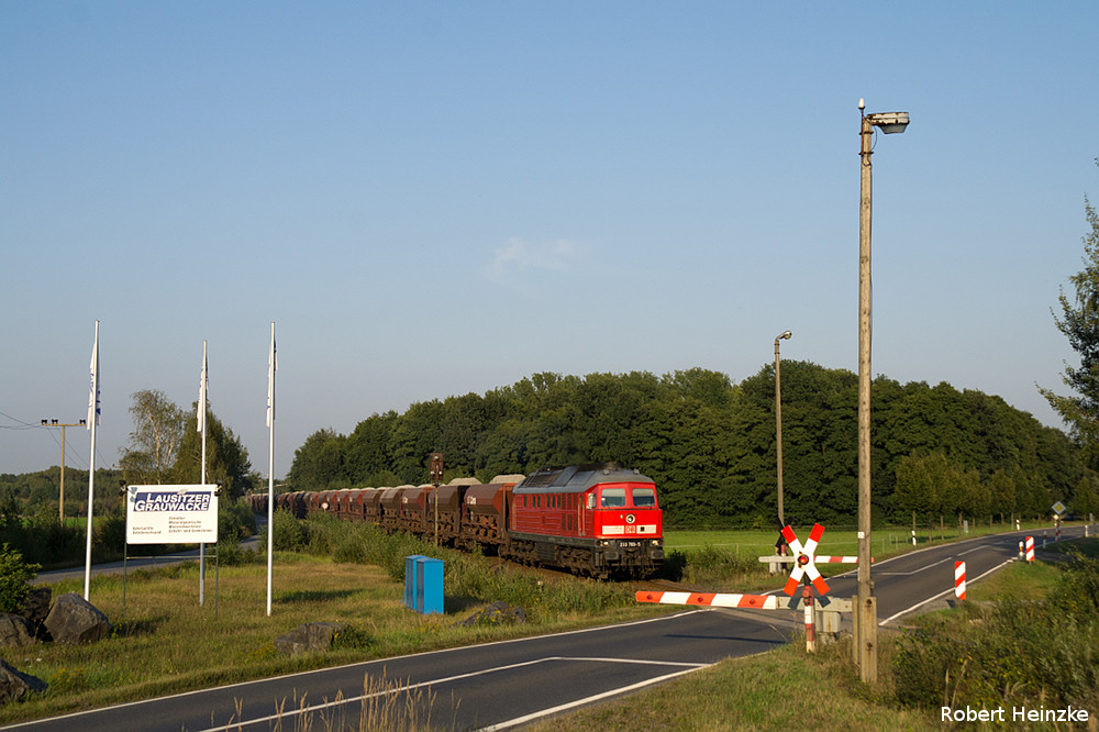 233 709 am Bü in Lieske am 10.09.2012