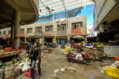 236 - Shigatse (Tibet) - Market Hall