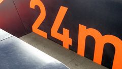 24 m orange