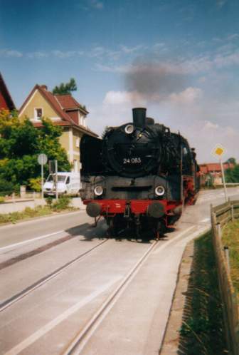 24083 bei Einfahrt in Haltepunkt Salzhemmendorf