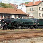 241 P 17 setzt am 13. Oktober 2007 in Sarrebourg bei der Fahrt mit dem Nostalgie-Rhein-Express um 