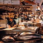 2423 Tokio 92-Fischhalle 