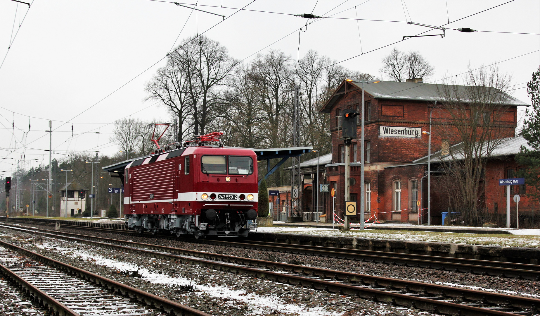 243 559-2 auf Probefahrt vom AW Dessau nach Seddin in Wiesenburg