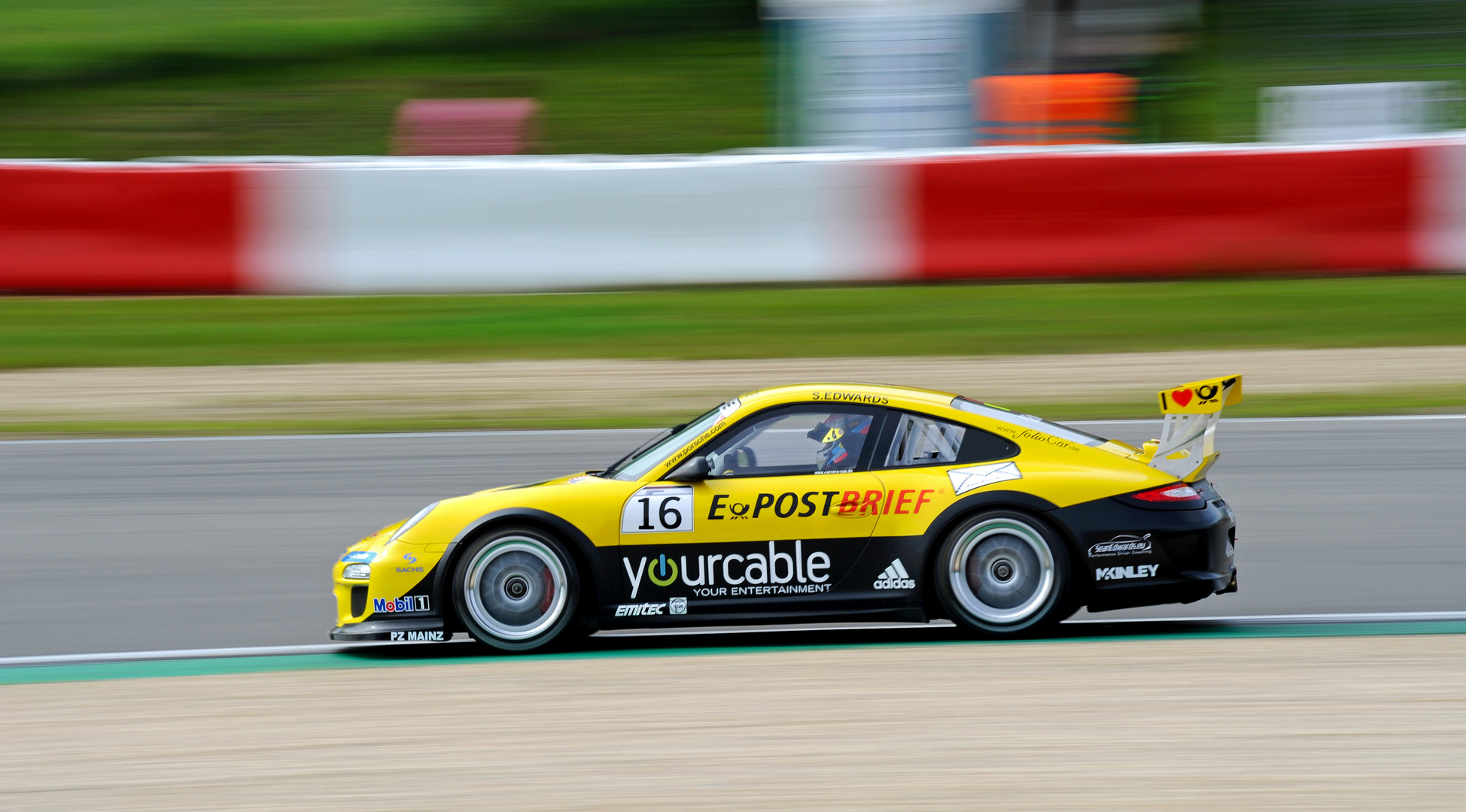 24h Nürburgring 2012 / Porsche GT3 Cup / Ausgang Fordkurve