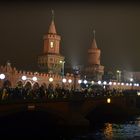 25 Jahre Mauerfall -Lichterkette auf ehemaligen Grenzübergang der Oberbaumbrücke-