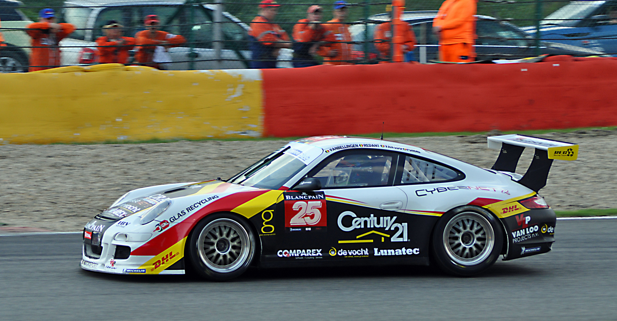 # 25 Porsche 997 GT3 CUP S First Motorsport