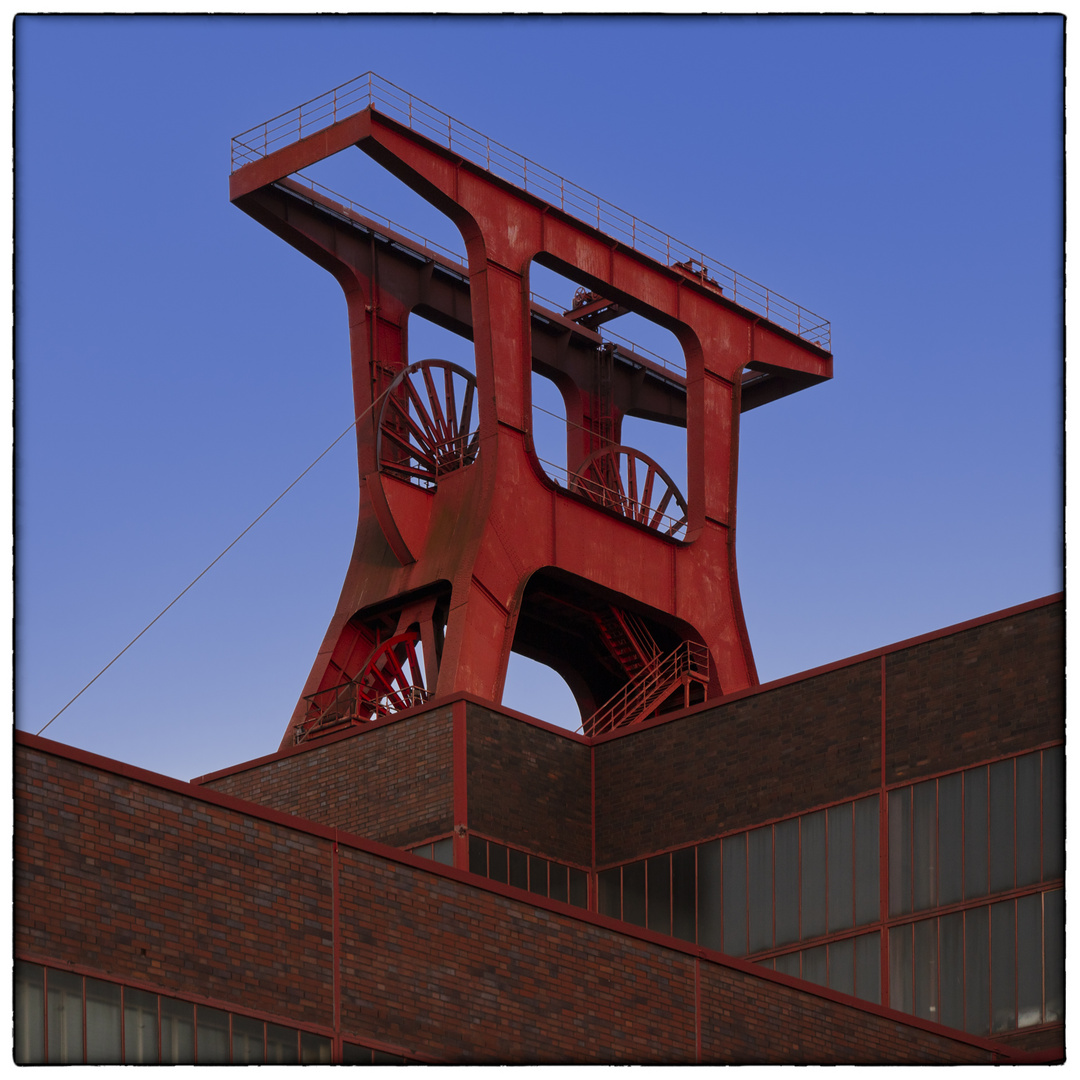 26 Zeche Zollverein Förderturm