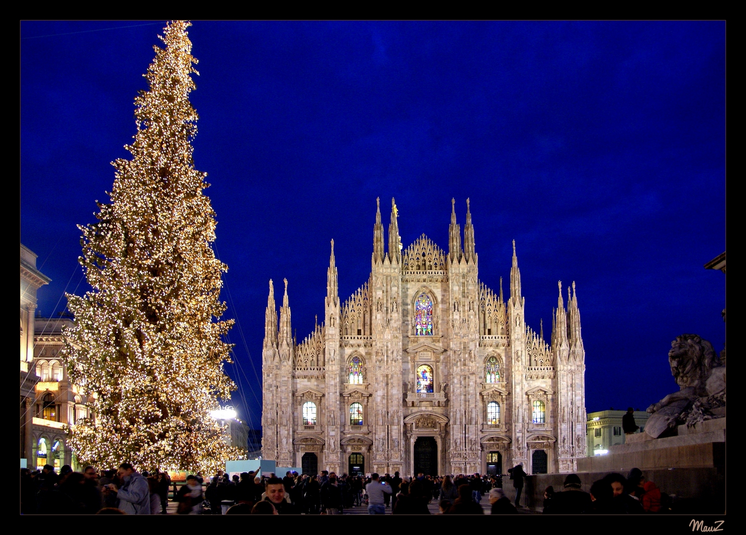 26_12_2009: Il Duomo all'ora blu...
