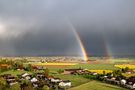 Regenbogen von oben von Frauchiger Hans