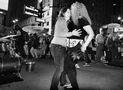 Nuts and Nightlife on Fashion Avenue - A New York Moment von Steve Ember