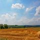 Landschaft mit Strohballen