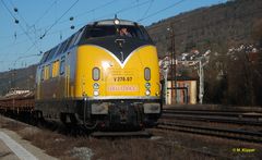 270.07 in Gemünden mit einem Bauzug 2008