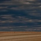 27/52  Viele dunkle Wolken