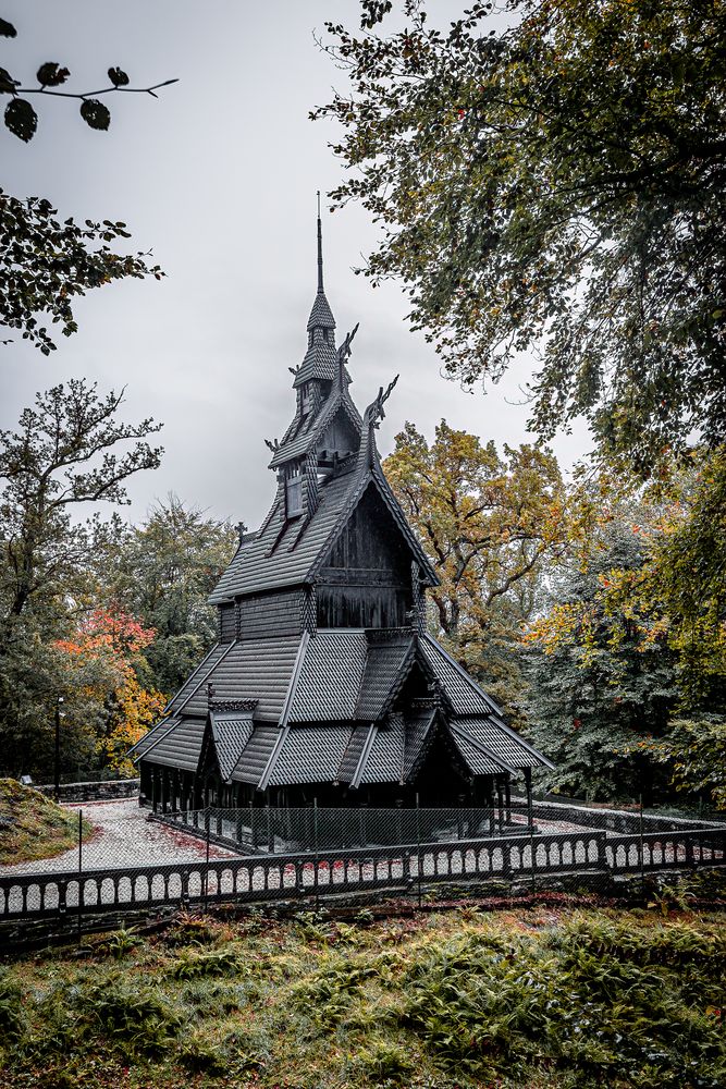 Stabkirche Fantoft von Andrea Schüpbach