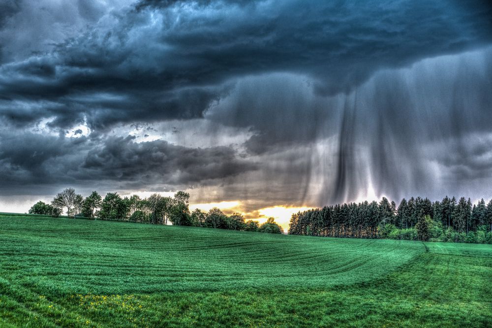 Kühschwitz, Gewitter im Anmarsch von harald.hofmann