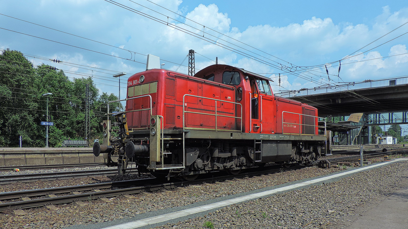 294 901-4 im Bahnhof Mainz-Bischofsheim